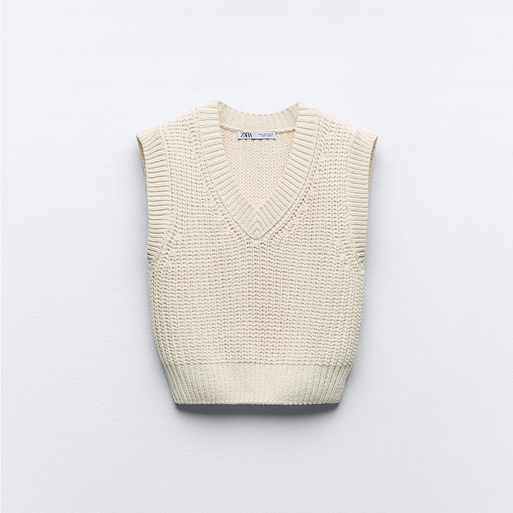Zara White Sweater Vest